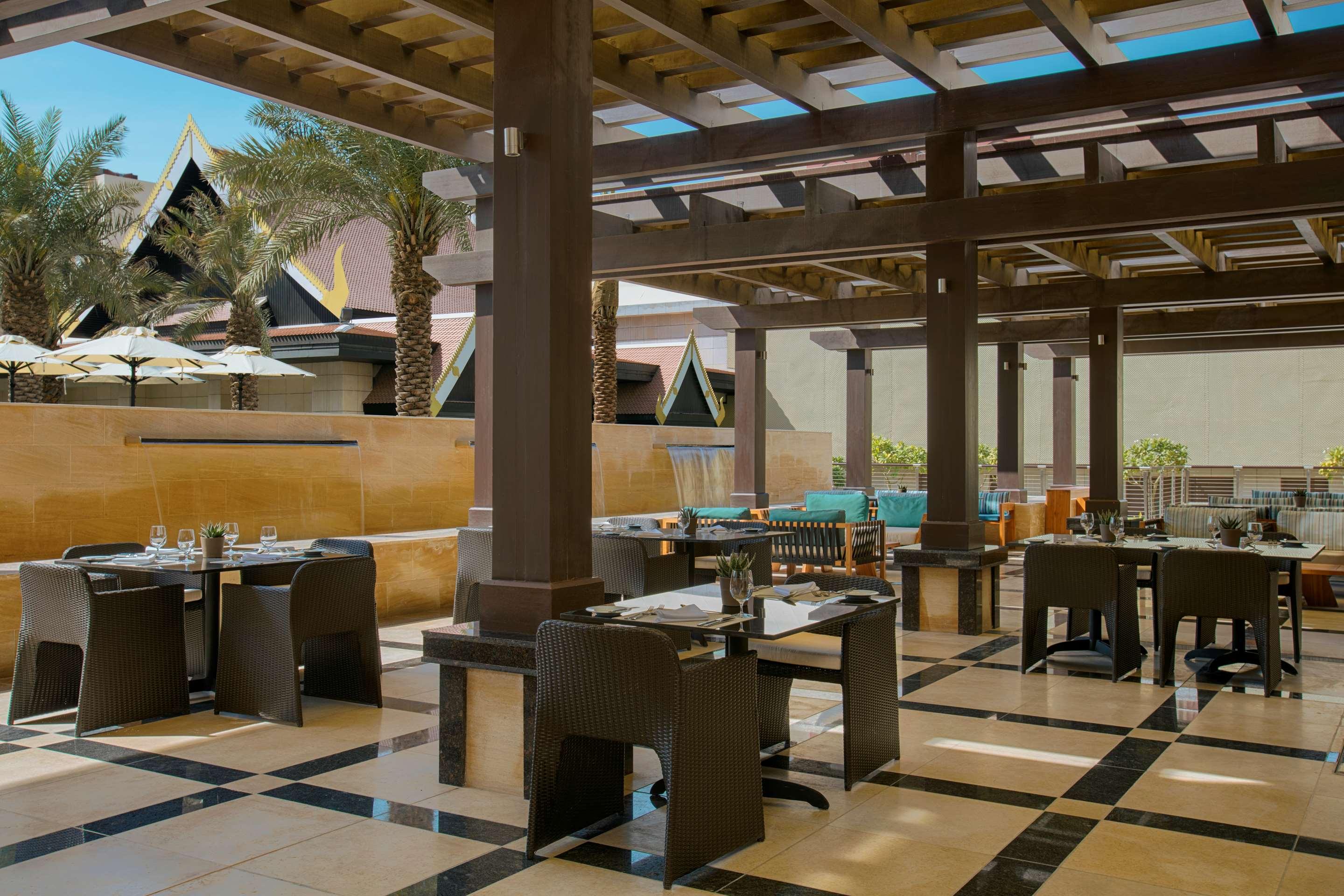 The Westin Doha Hotel & Spa Exterior photo